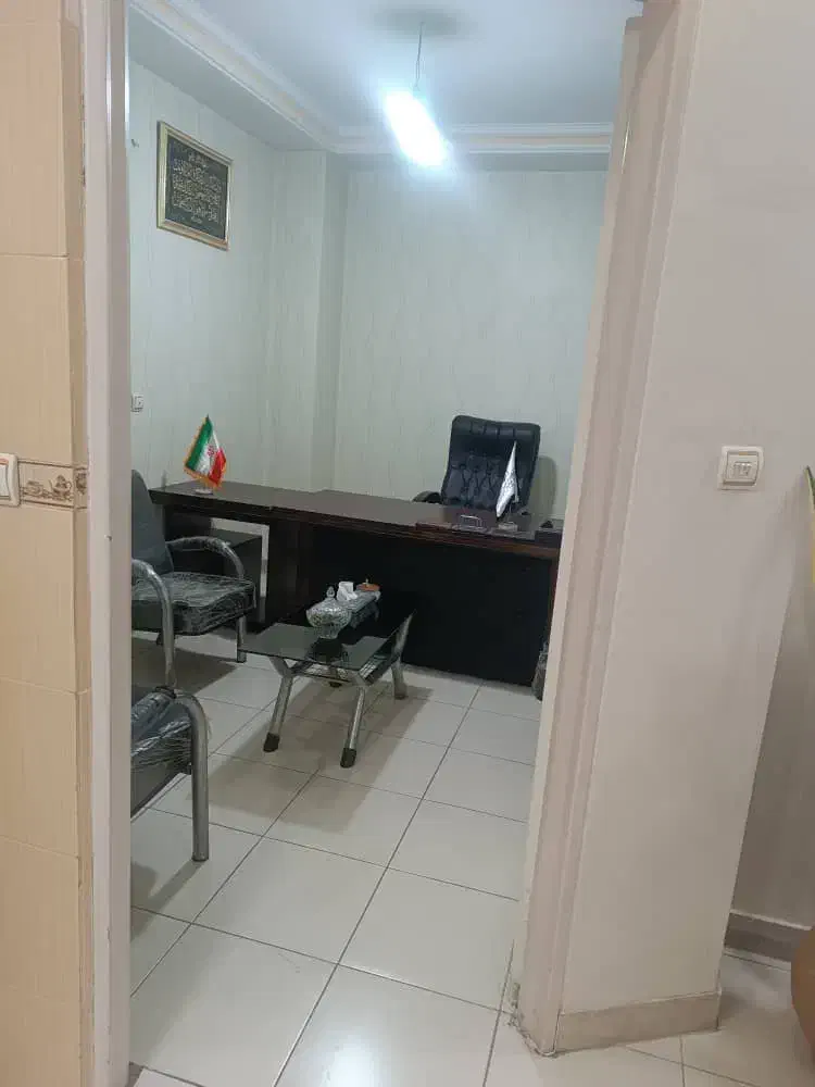 اجاره روزانه و ساعتی دفتر وکالت|اجارهٔ کوتاهمدت دفتر کار و فضای آموزشی|شهریار, شهریار|دیوار