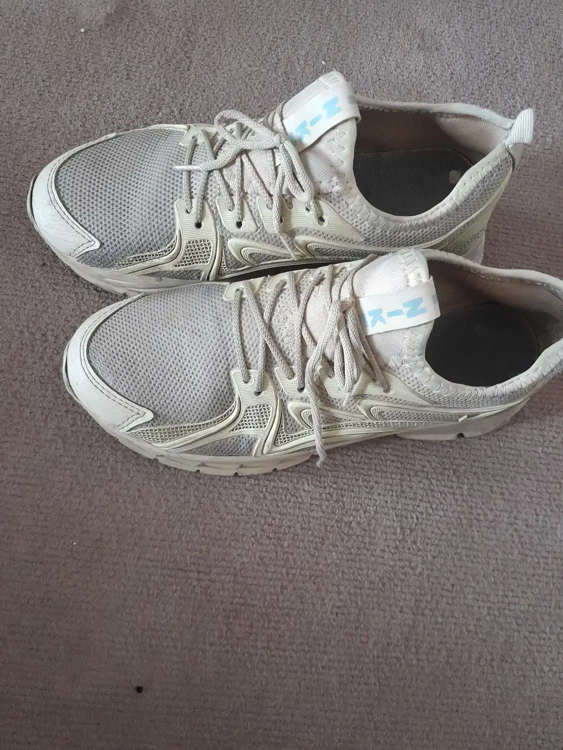 دوجفت نیم بوت ویک جفت اسپرت تمیز|کیف، کفش، کمربند|محمدشهر, محمدشهر|دیوار