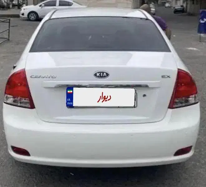 سراتو ۲۰۰۸ سفید آپشنال ۲۰۰۰|خودرو سواری و وانت|رشت, معلم|دیوار