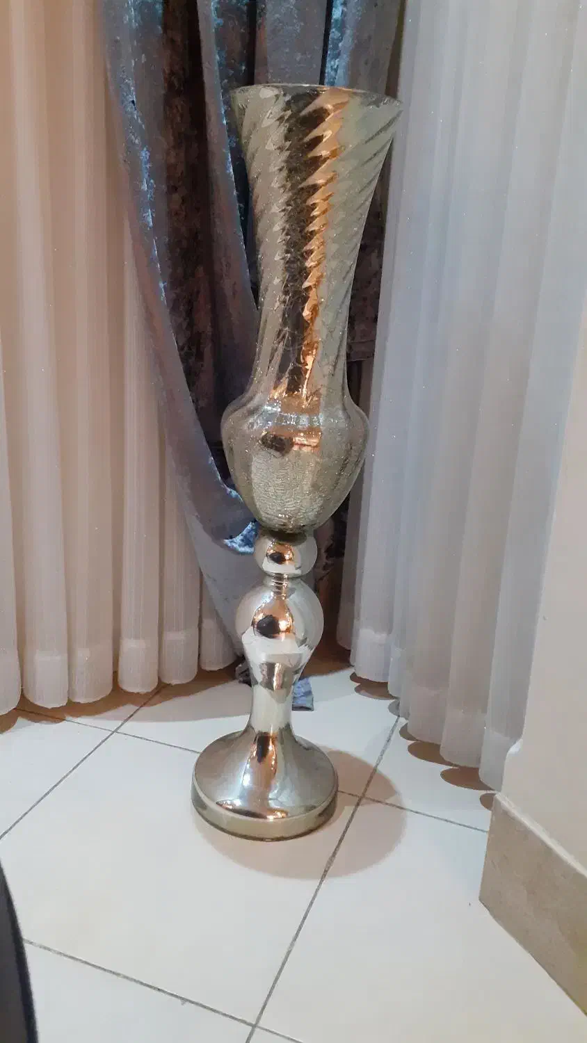 گلدان|گل مصنوعی|خوی, |دیوار