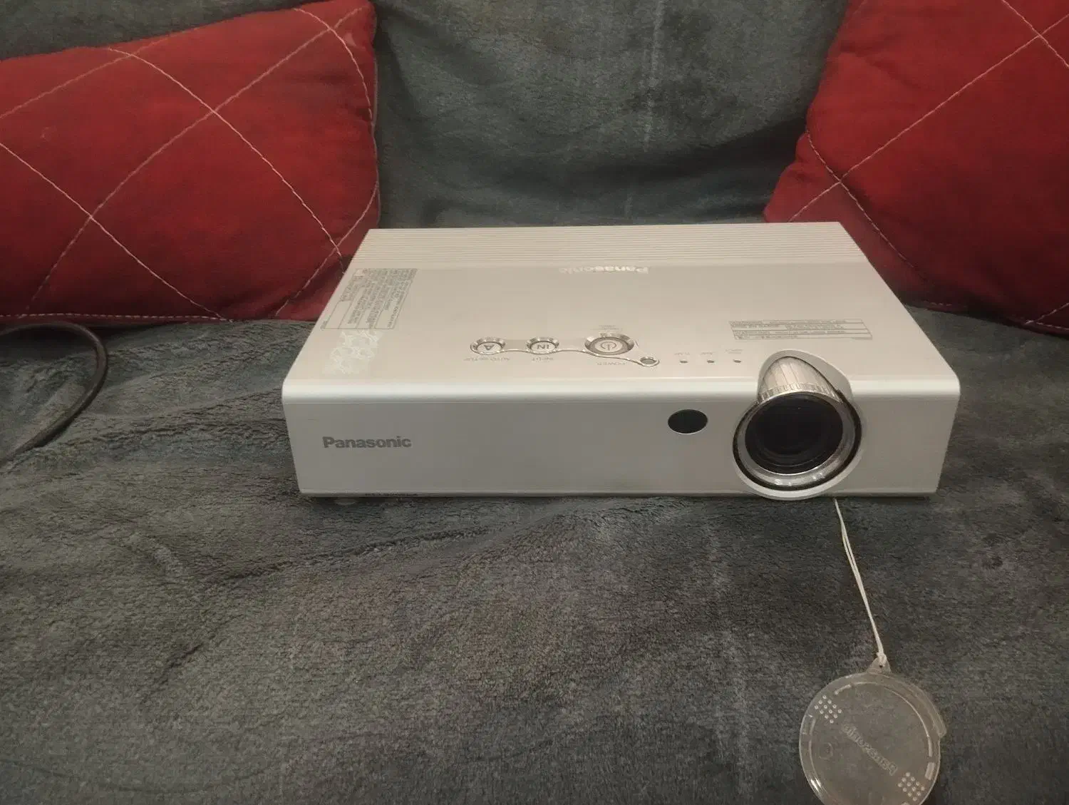 پروژکتور پاناسونیک|تلویزیون و پروژکتور|اسلام‌شهر, شهرک واوان|دیوار