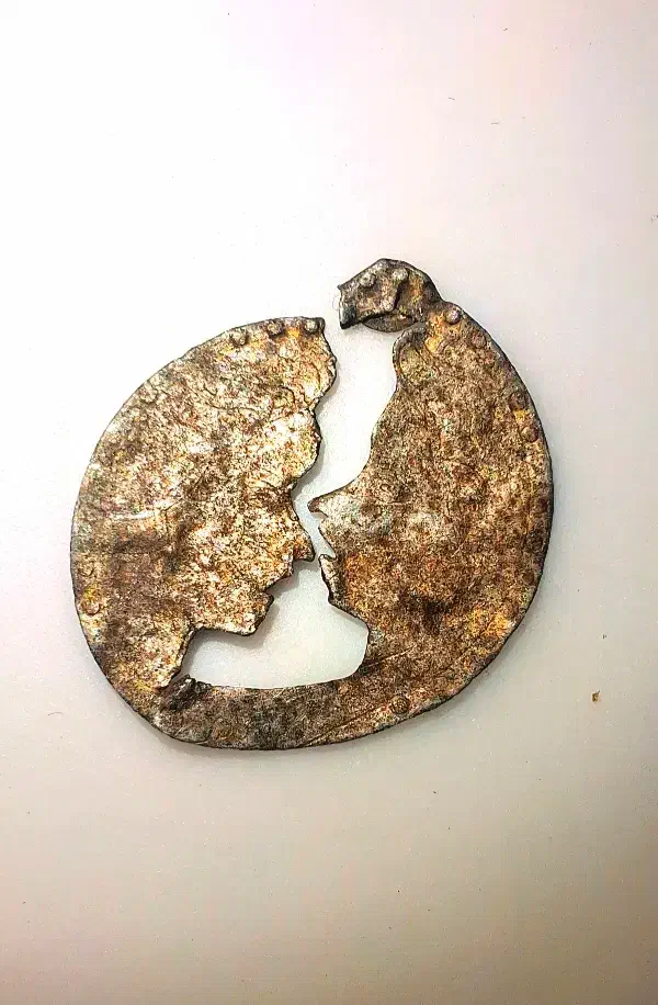 پلاک 14عیار زمرد با نگین های اصل و 2 رخ قدمتدار|جواهرات|کرج, ساسانی (قلمستان)|دیوار