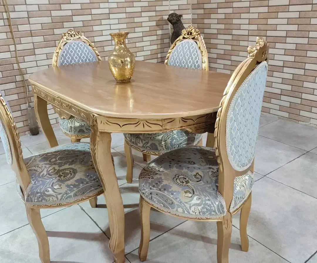 مبلمان فرانسوی و میز غذا خوری 4نفره|مبلمان خانگی و میز عسلی|بیجار, |دیوار