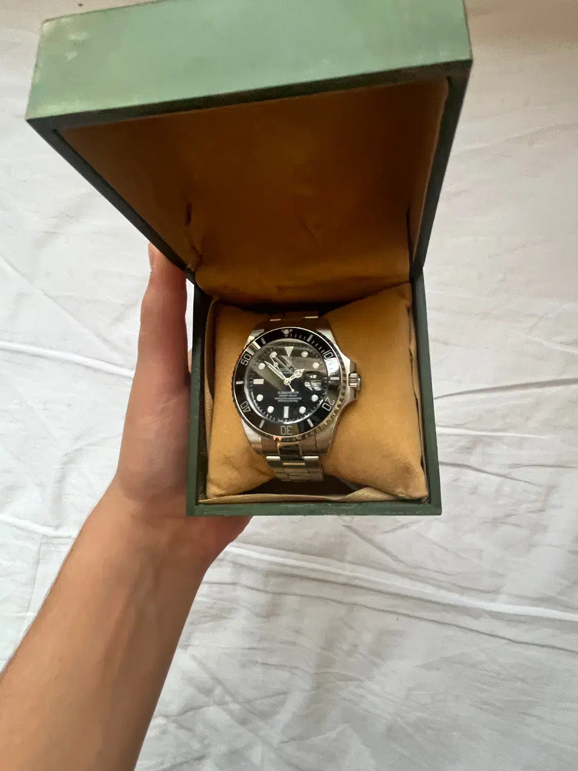 ساعت رولکس|ساعت|چمران, |دیوار