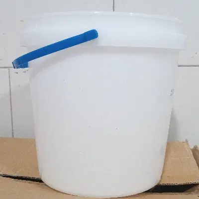 سطل|ظروف نگهدارنده، پلاستیکی، یک‌بارمصرف|گناباد, |دیوار