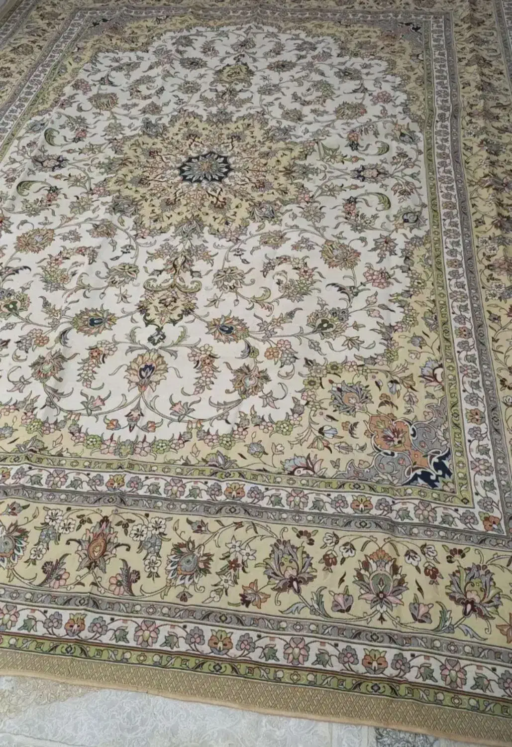 روفرشی 12 متری جفت سالمه سالمه|روفرشی|قم, مهدیه|دیوار