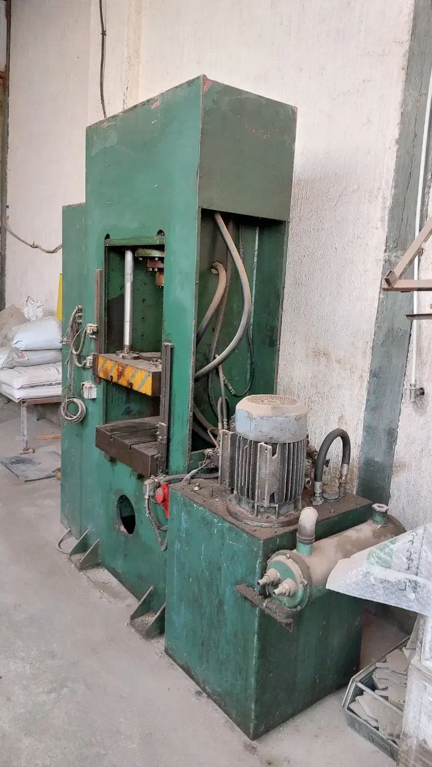 پرس هیدرولیک ۹۰ تن|ماشینآلات صنعتی|اندیشه, اندیشه فاز ۱|دیوار