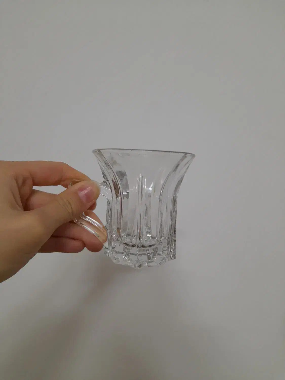 فنجان چایی|ظروف سرو و پذیرایی|قم, قلعه کامکار|دیوار