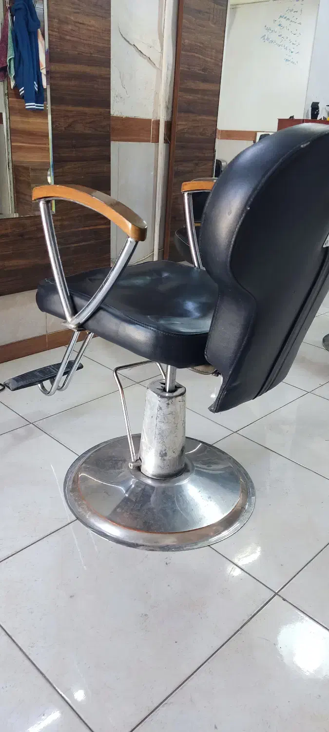 صندلی آرایشگاه|آرایشگاه و سالنهای زیبایی|خاوران, |دیوار