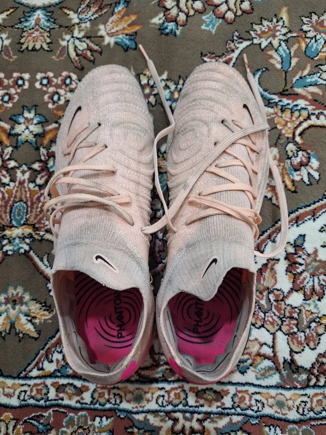 استوک فانتوم لونا|کیف، کفش، کمربند|اشتهارد, |دیوار