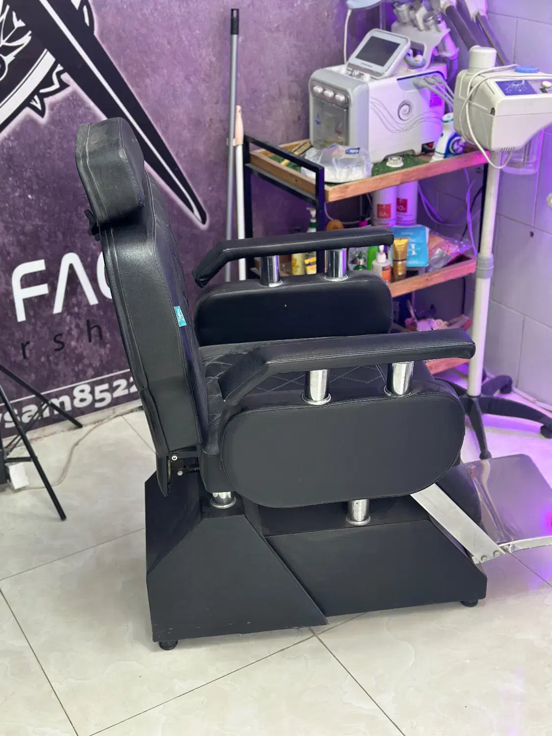 صندلی ارایشگاه|آرایشگاه و سالن‌های زیبایی|شاهین‌شهر, گزبرخوار|دیوار