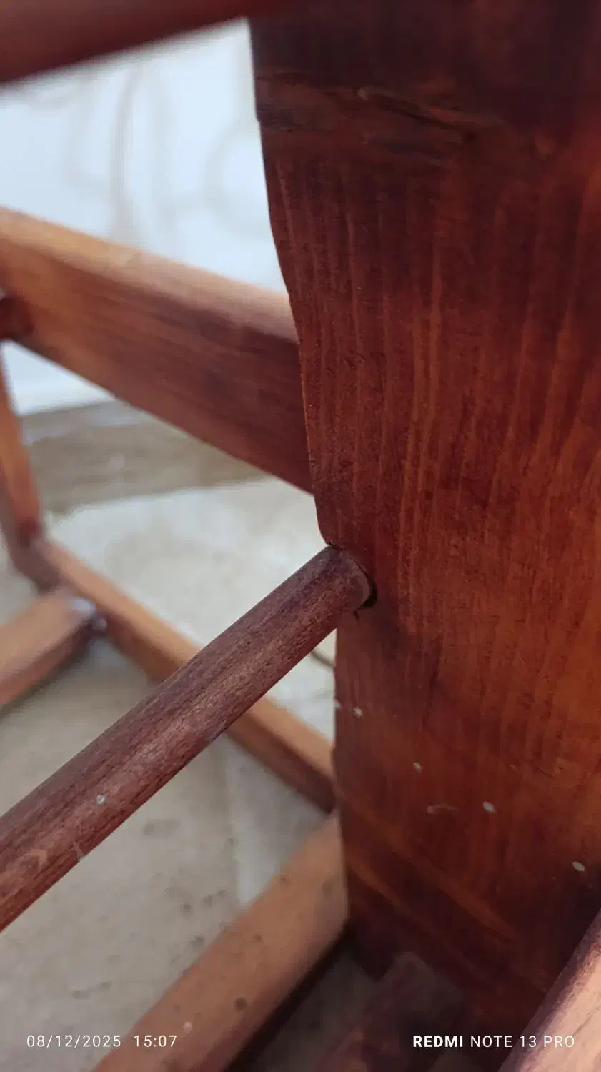 استند چوبی|گل و گیاه طبیعی|بومهن, |دیوار