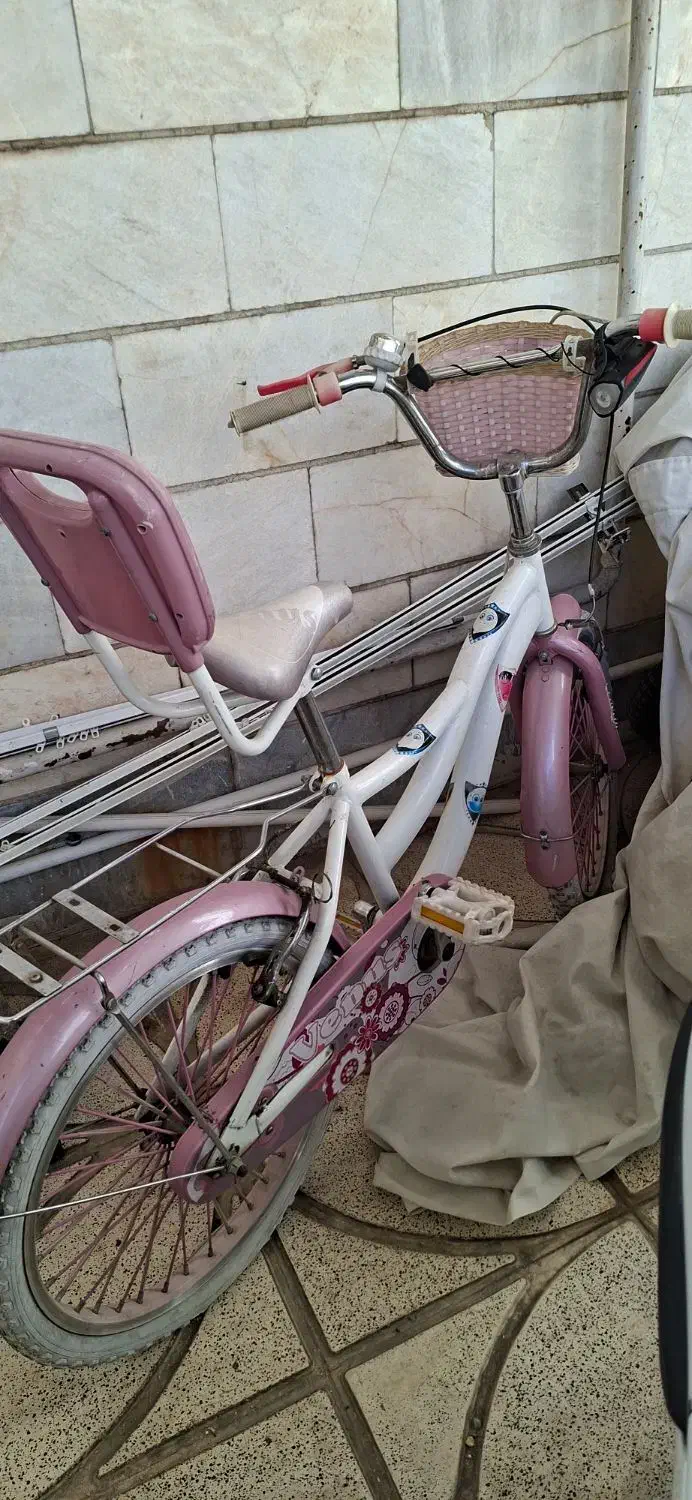 دوچرخه|دوچرخه، اسکیت، اسکوتر|قرچک, شهرک طلائیه|دیوار