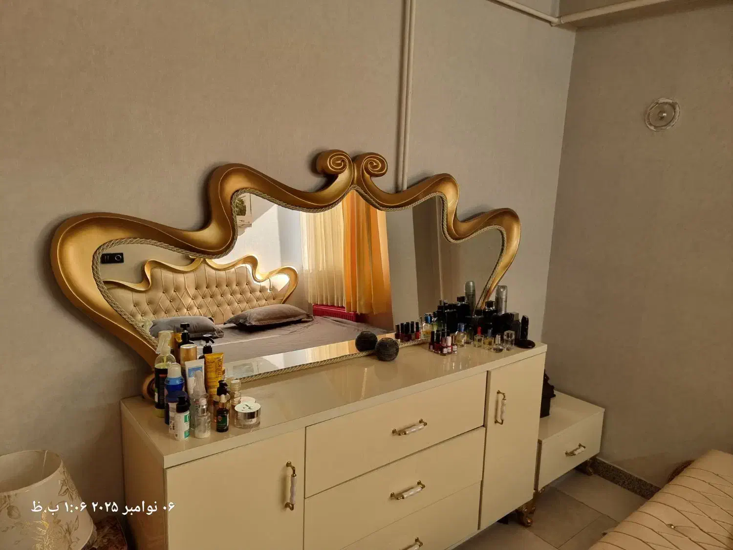 سرویس خواب های گلاس لوکس (تخت،پاتختی و میز آرایش)|تخت و سرویس خواب|لنگرود, |دیوار