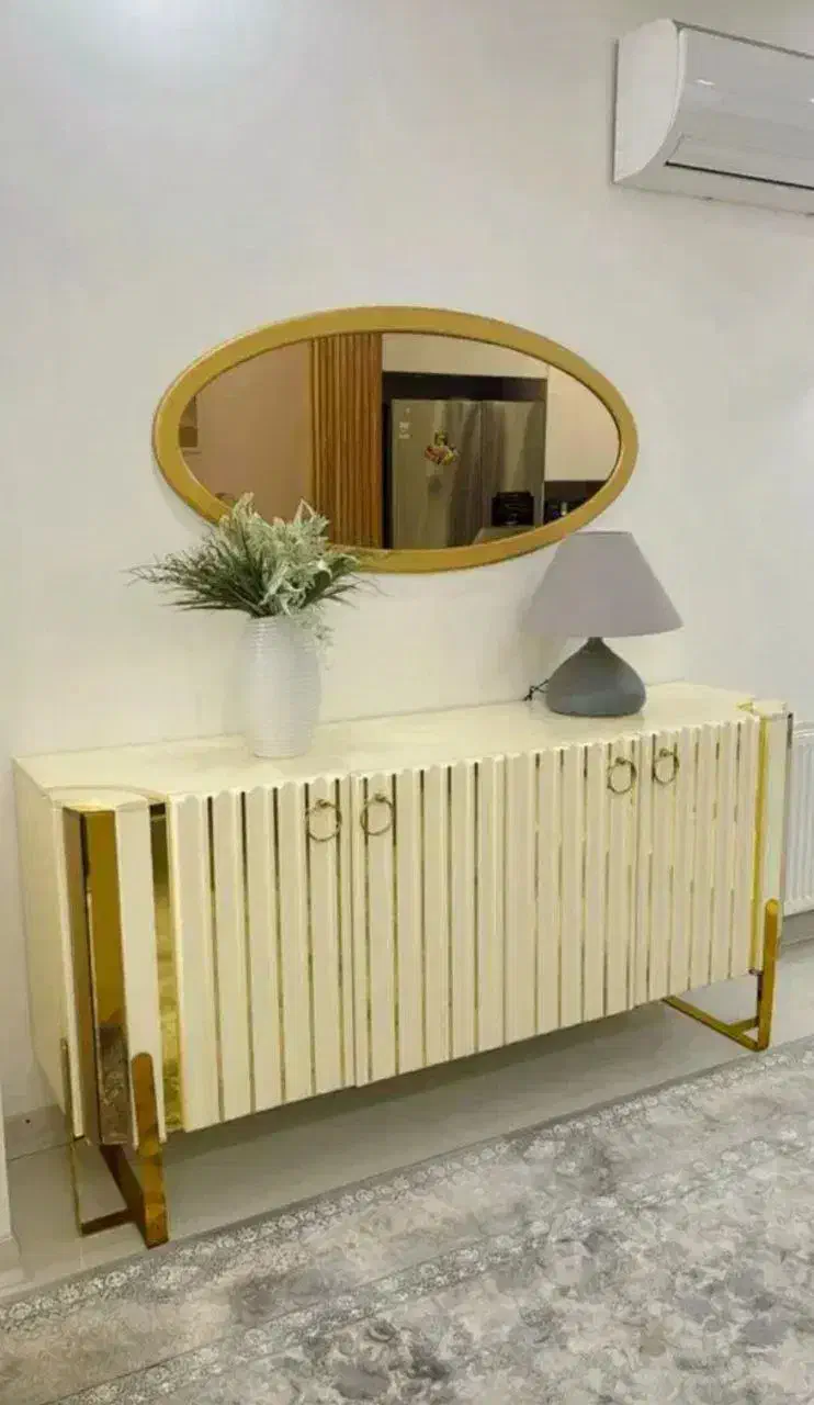 میز شیش نفره همراه با کنسول ارایش|میز و صندلی غذاخوری|رشت, حومه رشت|دیوار