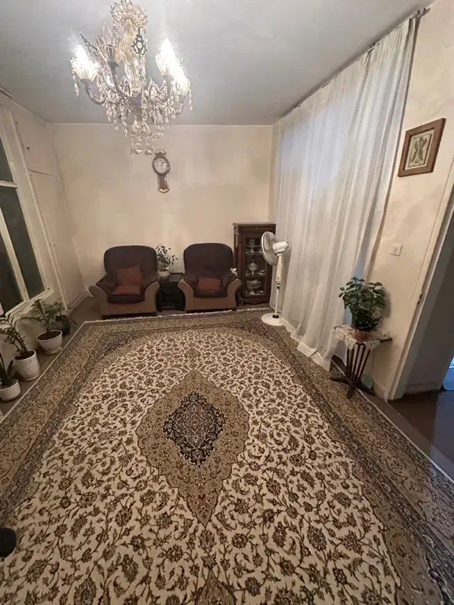 آپارتمان ۸۰ متر دو‌خواب