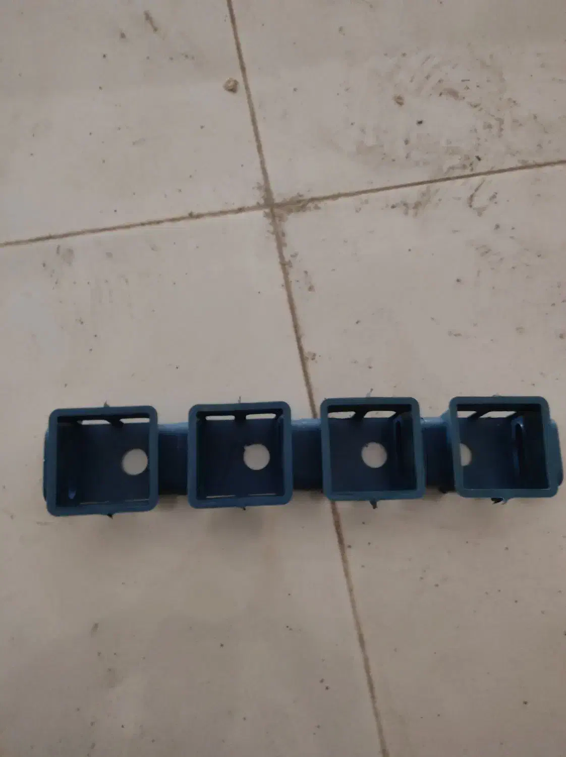 قوطی وزانو عصایی بلند|مصالح و تجهیزات ساختمان|رشت, ترمینال|دیوار