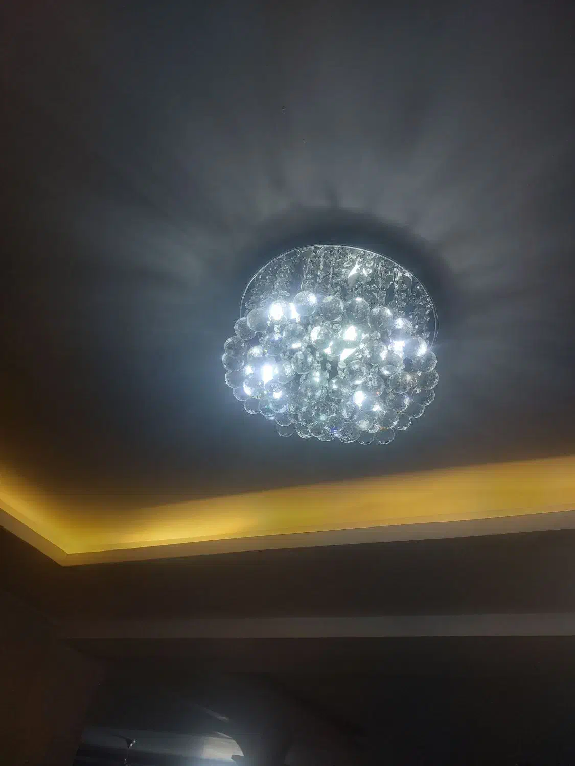 دو عد لوستر|لوستر و چراغ آویز|بیرجند, |دیوار