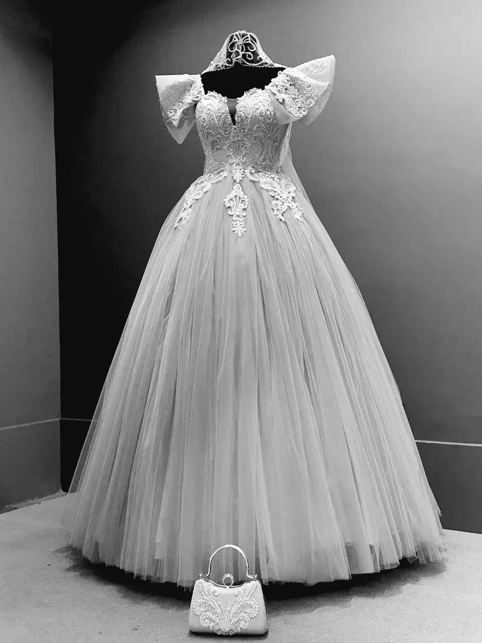 مزون عروس شیبانی|لباس|کرج, کوی امامیه|دیوار