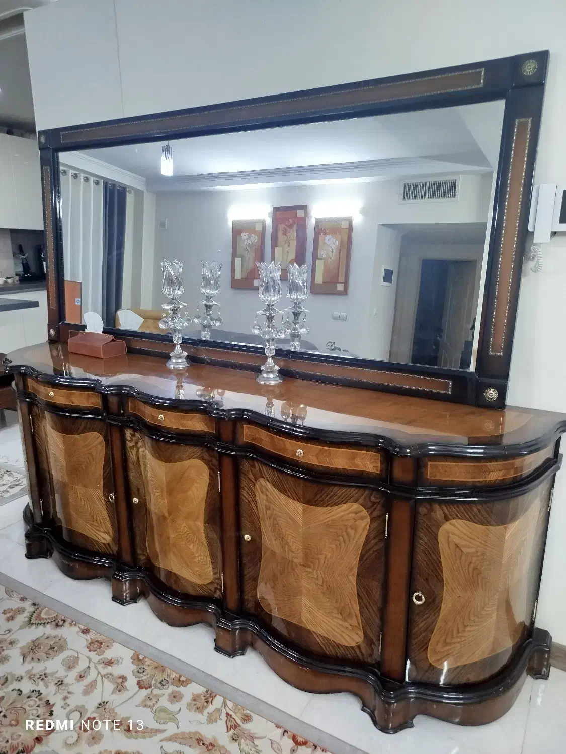 آینه و کنسول|بوفه، ویترین، کنسول|پردیس, فاز ۲|دیوار