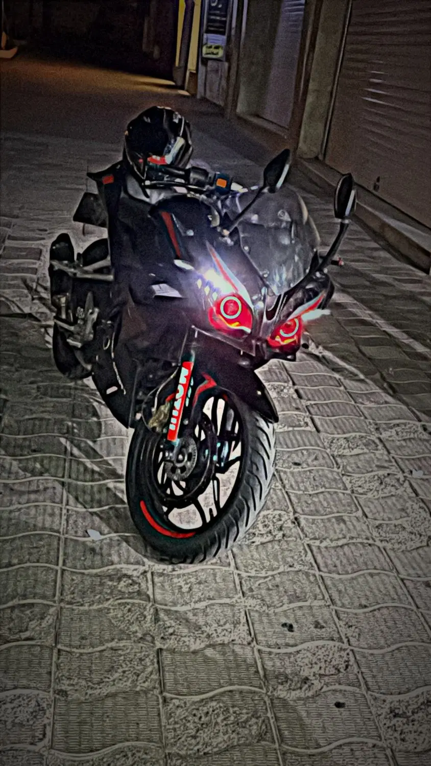 rs200|موتورسیکلت|مشهد, فارغ التحصیلان|دیوار