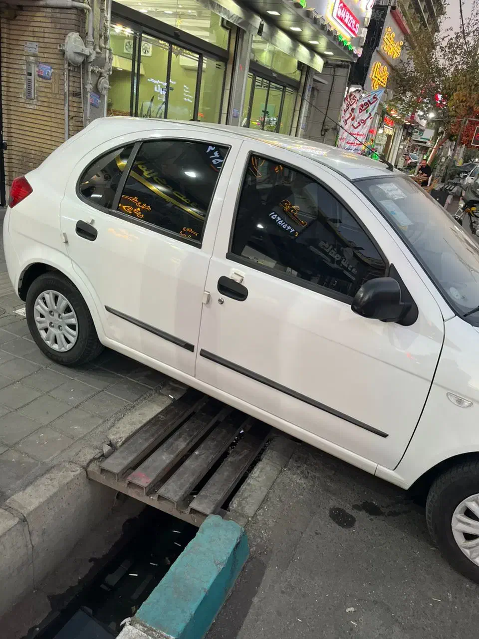 تیبا ۲ مدل ۱۴۰۰|خودرو سواری و وانت|اصفهان, صدف|دیوار