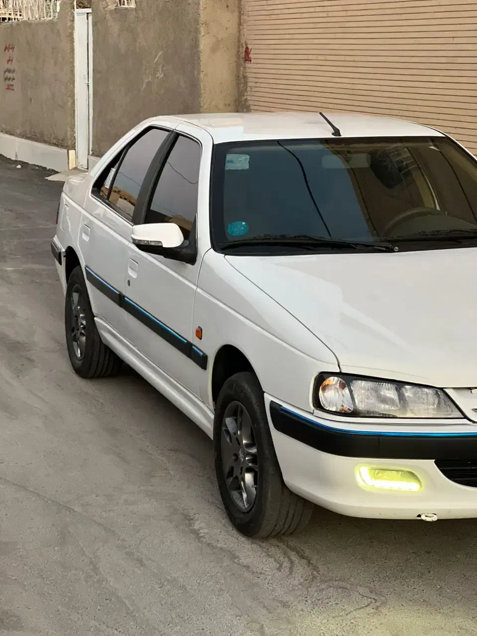 پژو پارس مدل ۹۳ در حد خشک|خودرو سواری و وانت|زابل, |دیوار