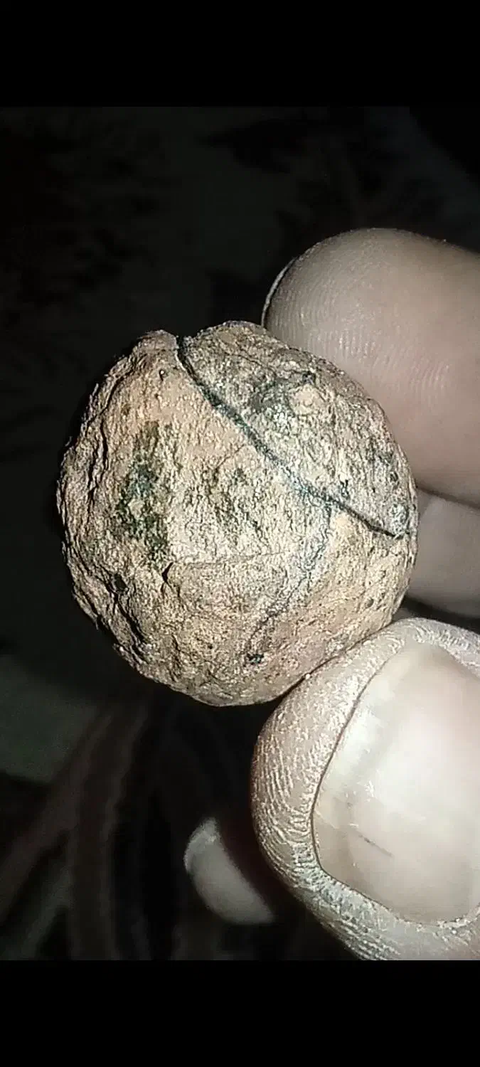 دیوژنیت|کلکسیون اشیاء عتیقه|خاش, |دیوار