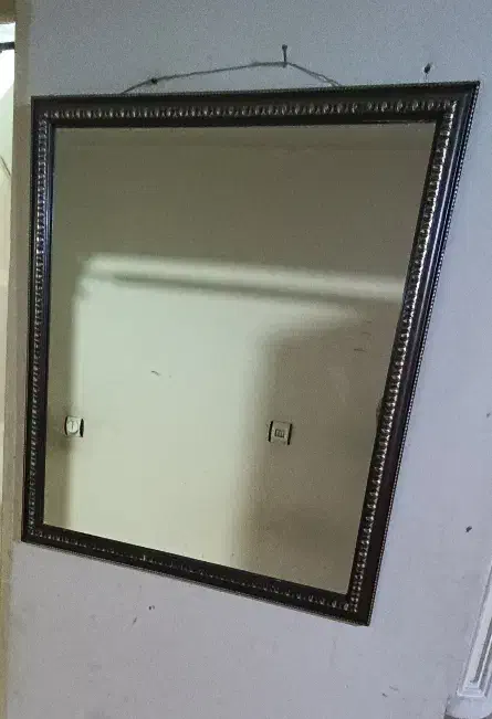 اینه دیواری آرایشگاهی|آرایشگاه و سالن‌های زیبایی|خرم‌آباد, |دیوار