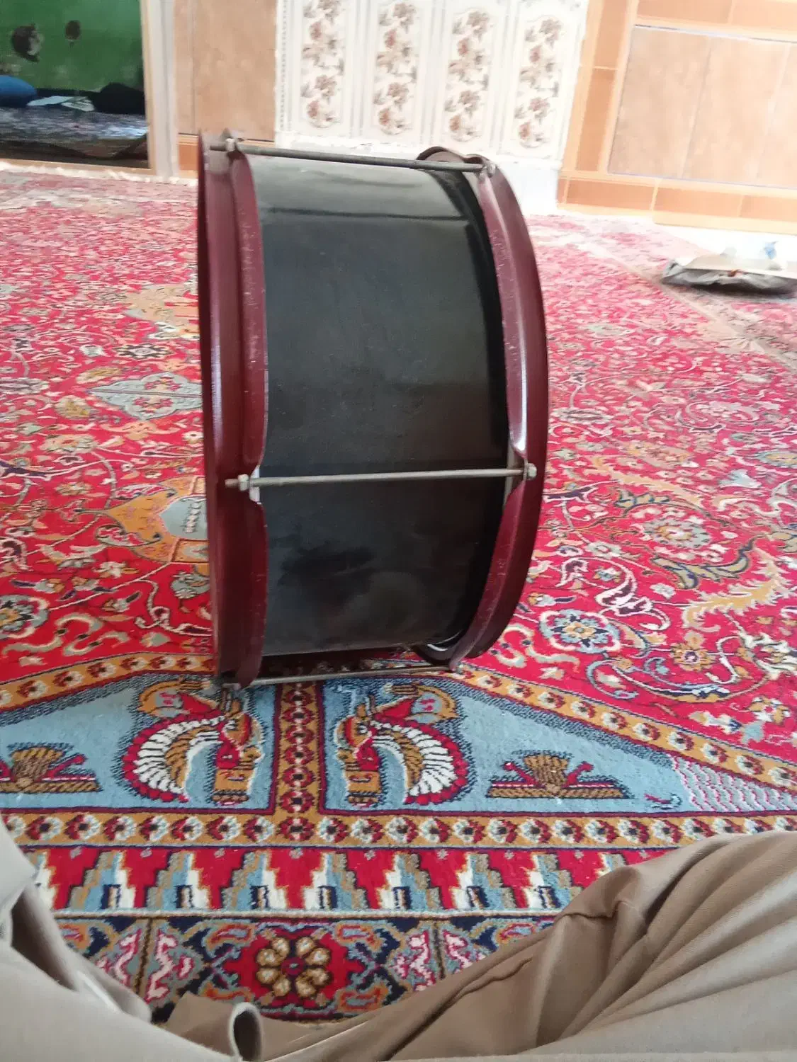 تبل|درام و پرکاشن|لردگان, |دیوار