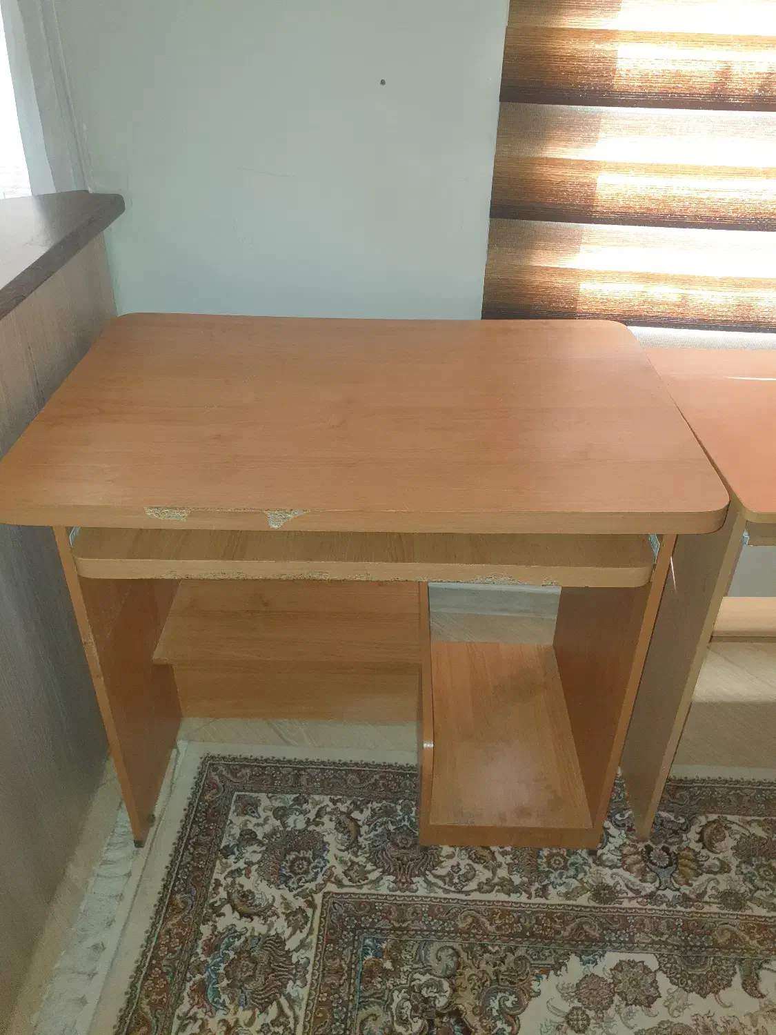 میز کامپیوتر|میز تحریر و کامپیوتر|کرج, کلاک پایین|دیوار