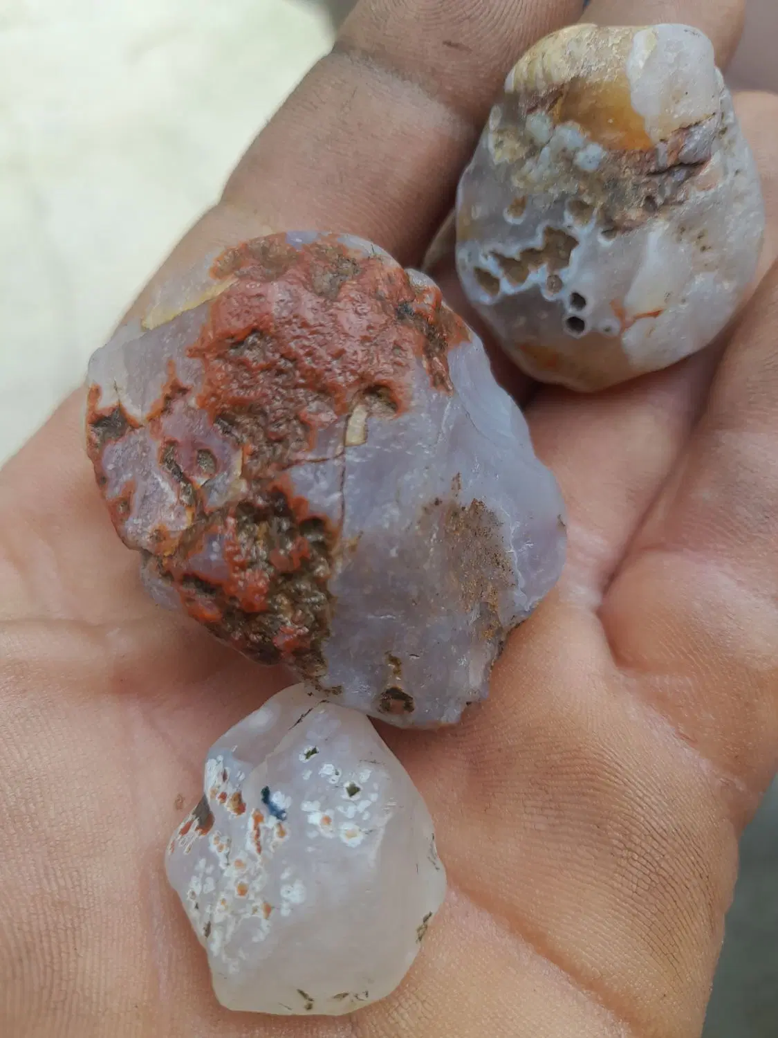 سنگ قیمتی|جواهرات|گلوگاه, |دیوار