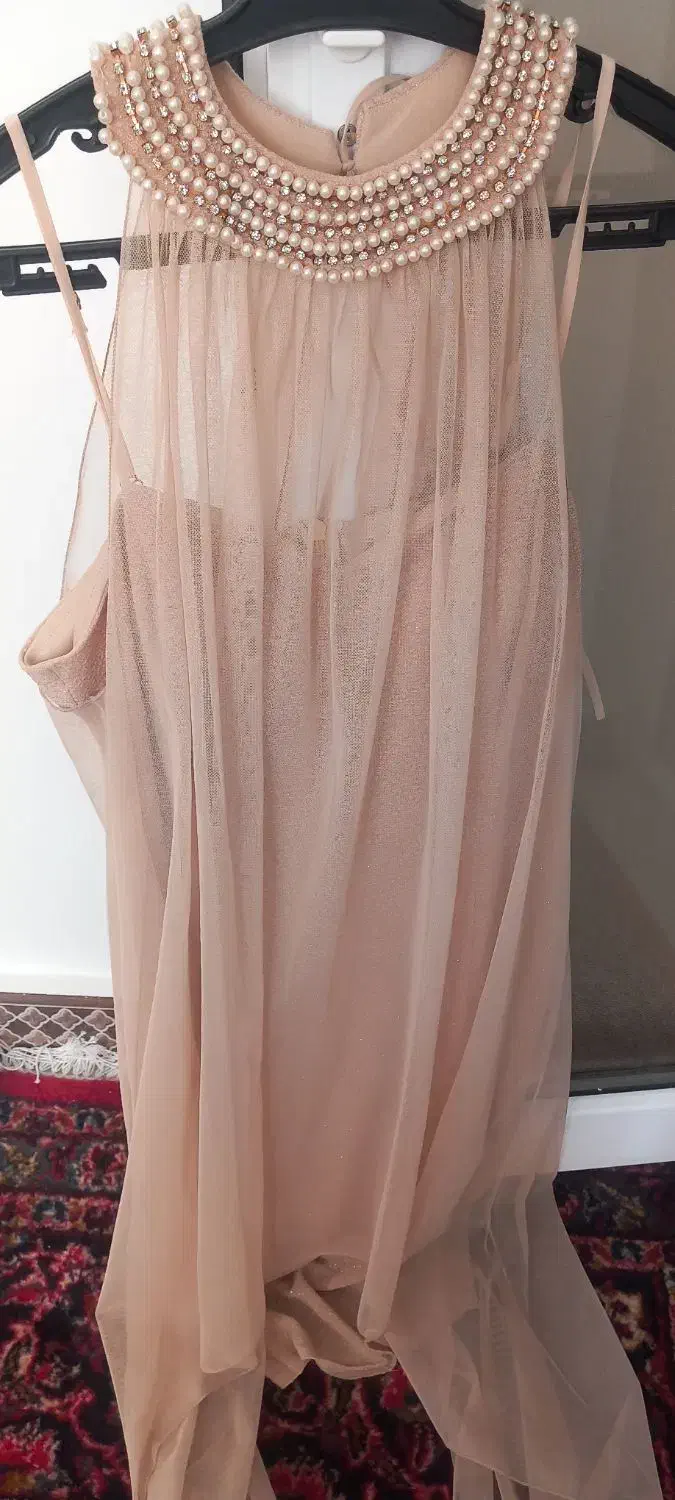 لباس مجلسی|لباس|صفادشت, |دیوار