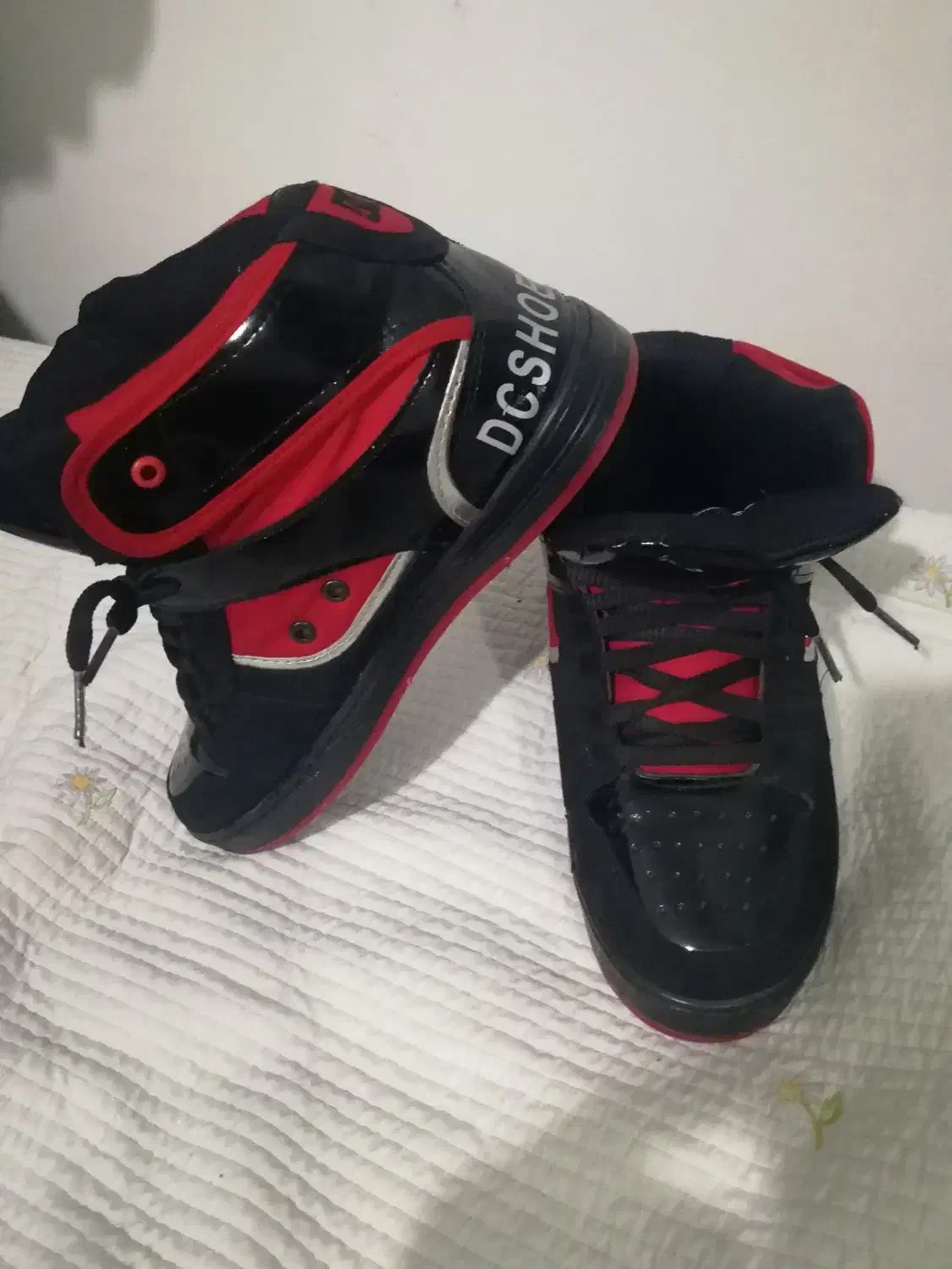 کفش اورجینال|کیف، کفش، کمربند|سلماس, |دیوار