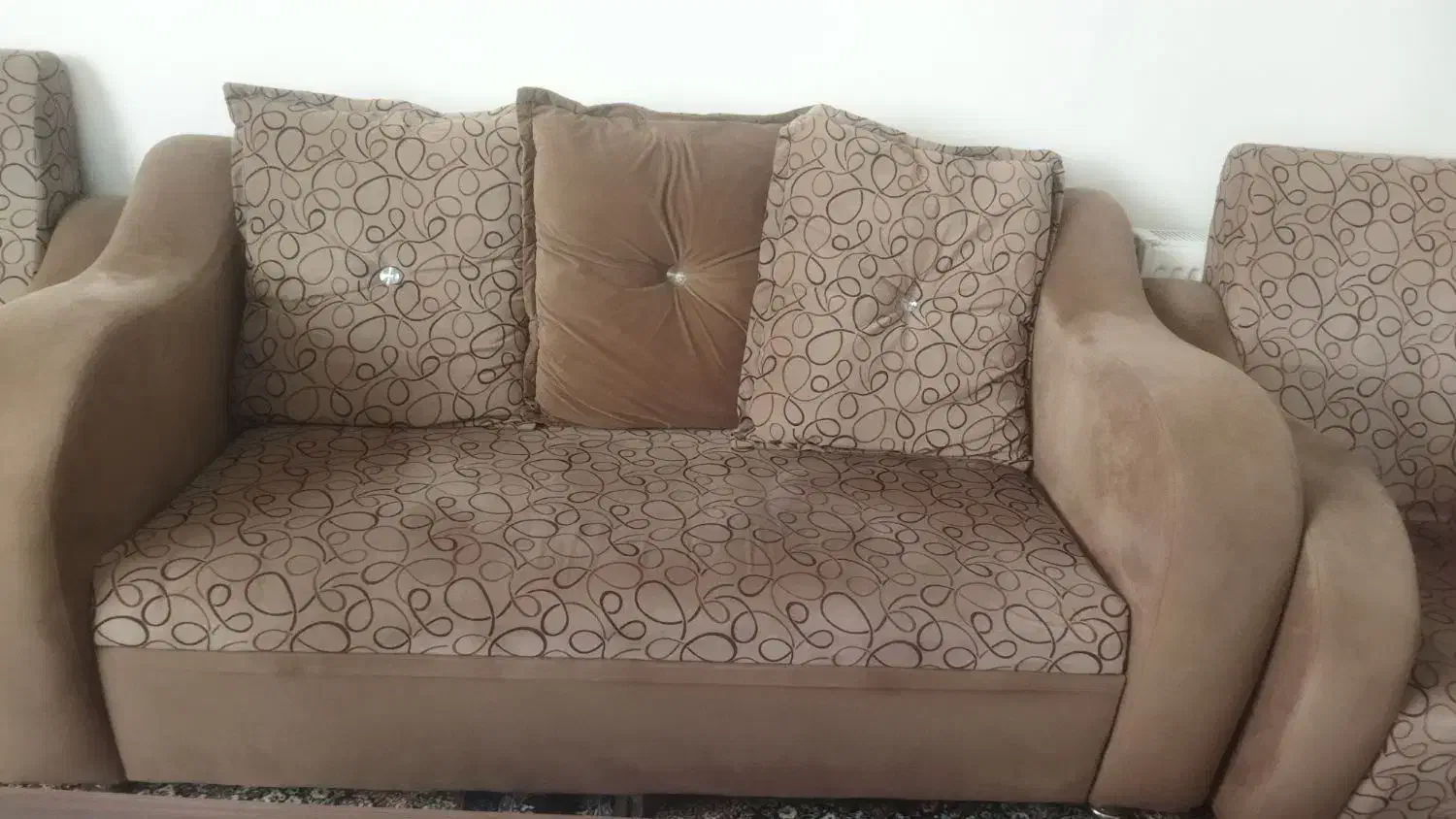 مبل راحتی هفت نفره درفومن|مبلمان خانگی و میز عسلی|فومن, |دیوار
