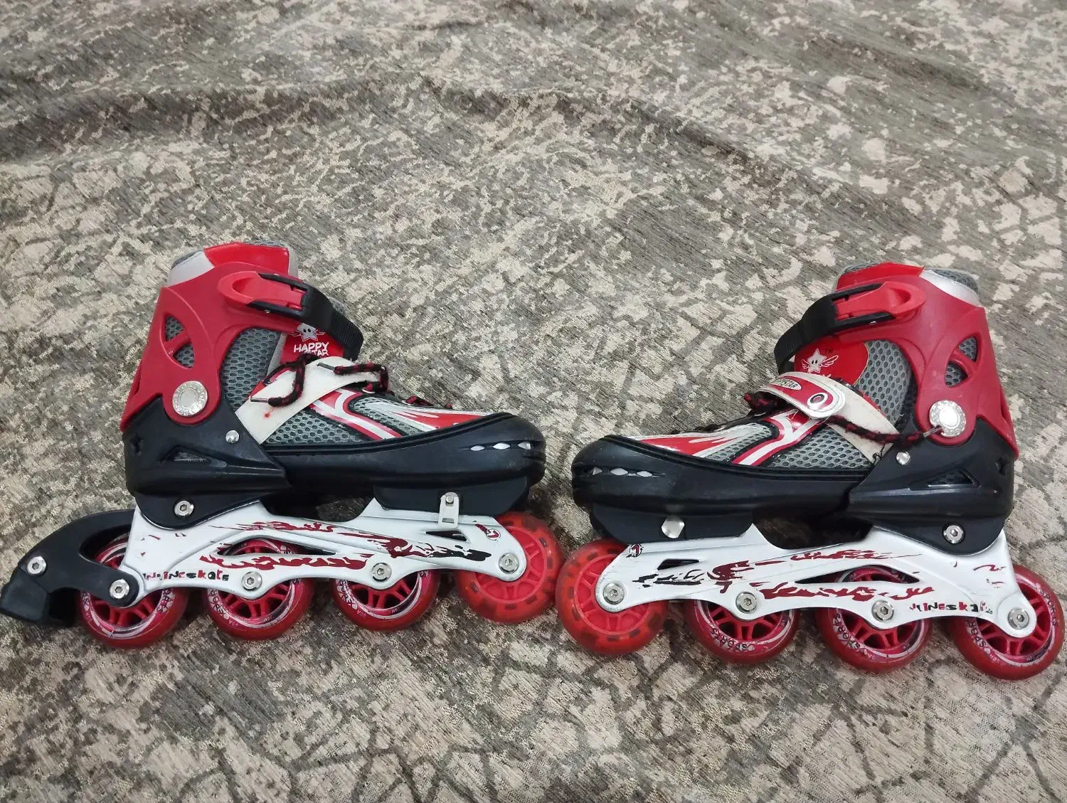 اسکیت نو  سایز ۳۸ تا ۴۴|دوچرخه، اسکیت، اسکوتر|خرم‌آباد, |دیوار