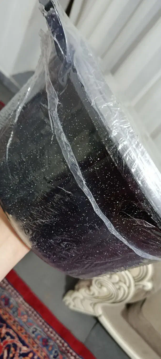 سرویس چدن اکبند|ظروف پخت‌وپز|تبریز, |دیوار