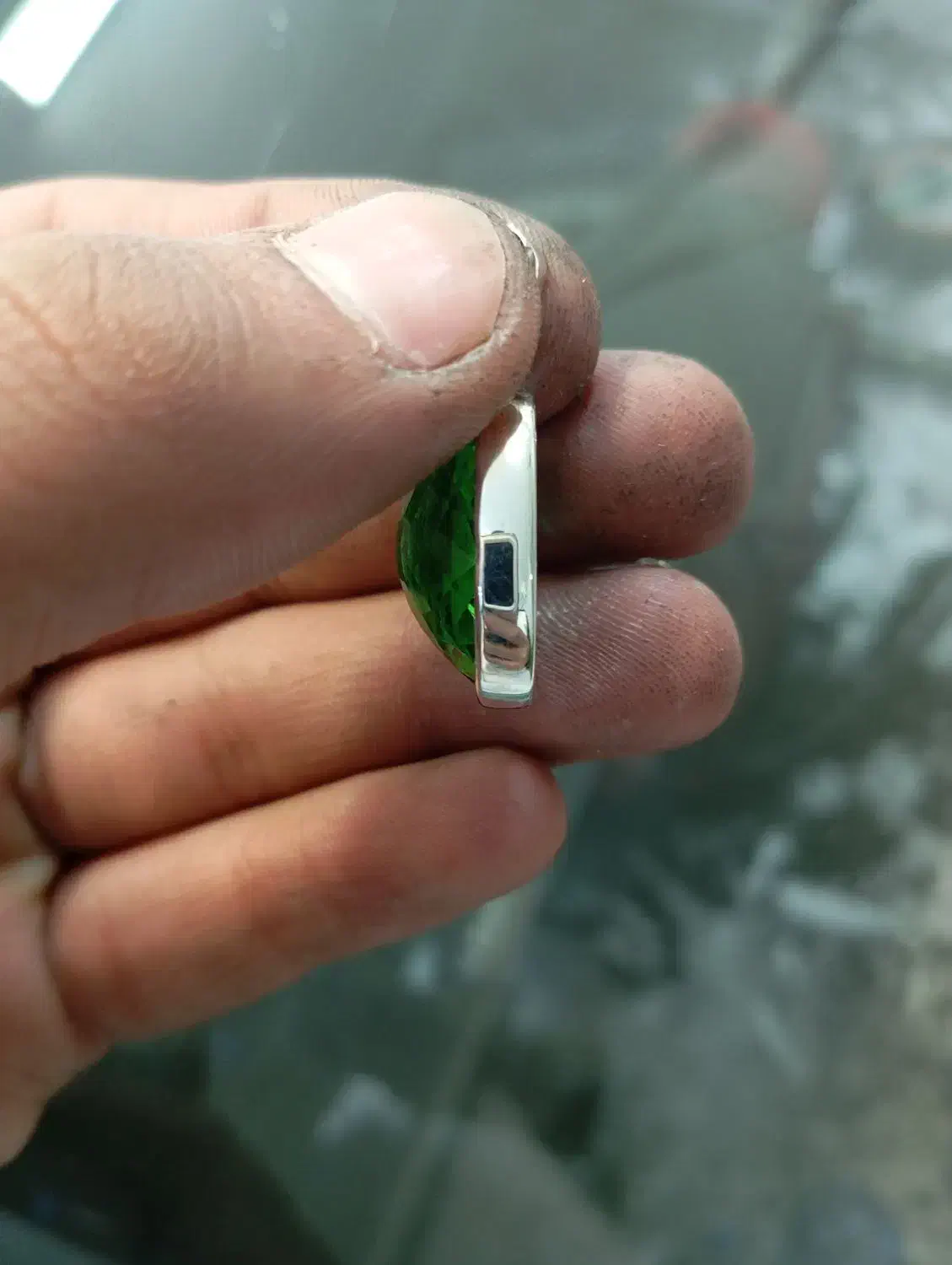 پلاک نقره|جواهرات|تربت جام, امام|دیوار