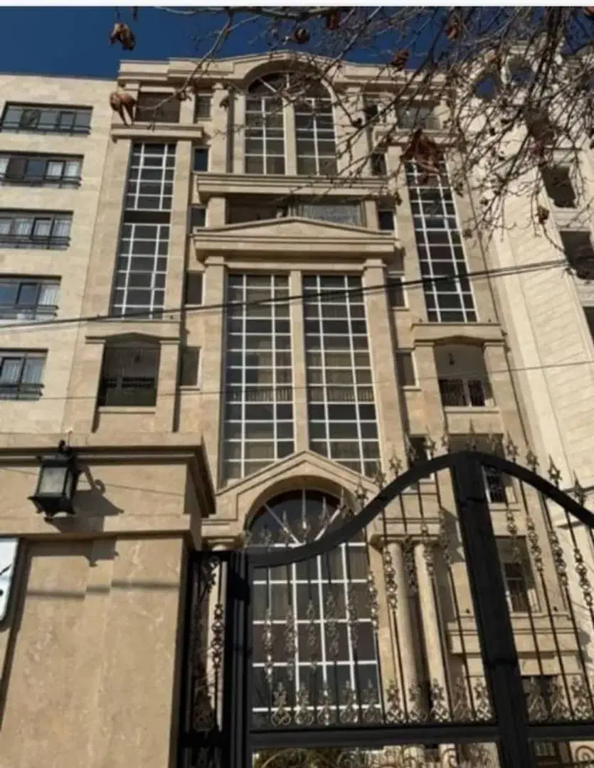 آپارتمان ۱۴۰ متر عظیمیه بازسازی شده کامل|فروش آپارتمان|کرج, عظیمیه|دیوار