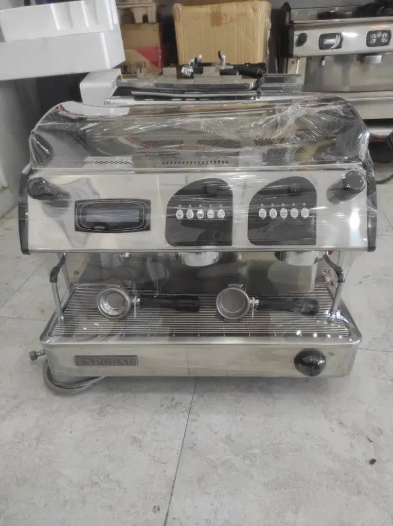 فروش دستگاهای قهوه ساز و آسیاب صنعتی و خانگی|کافیشاپ و رستوران|برازجان, |دیوار