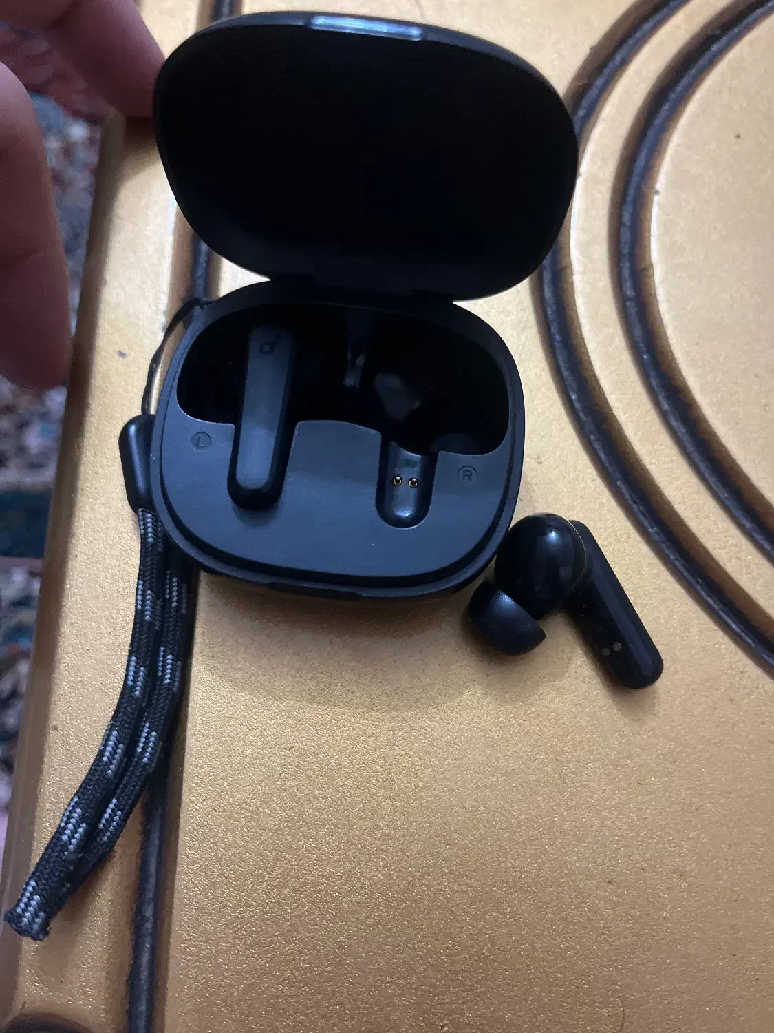 ایرپاد سالم|لوازم جانبی موبایل و تبلت|سهند, |دیوار