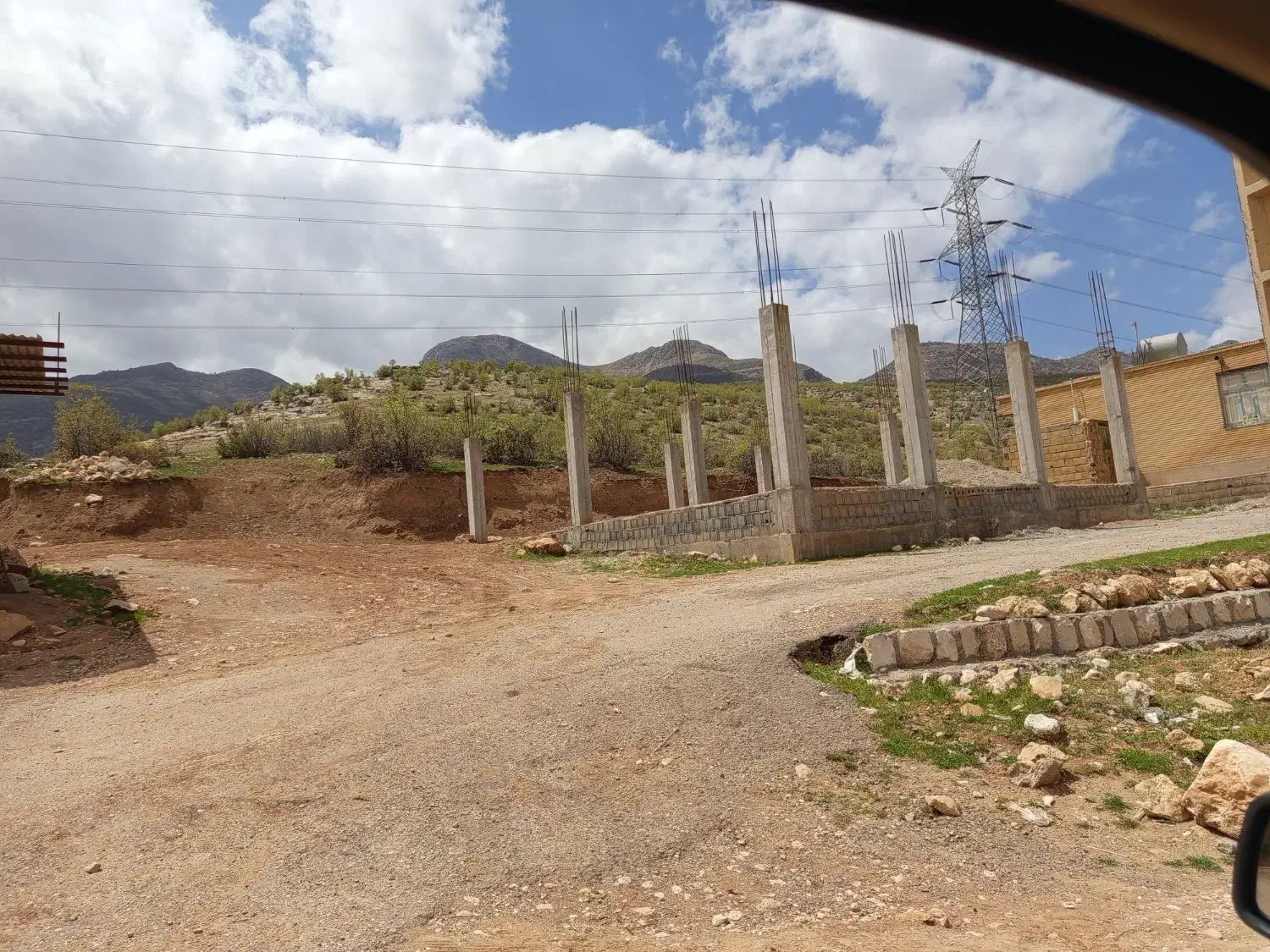 باغ انار میلاس 1100متر جنب دهیاری|فروش زمین و ملک کلنگی|لردگان, |دیوار