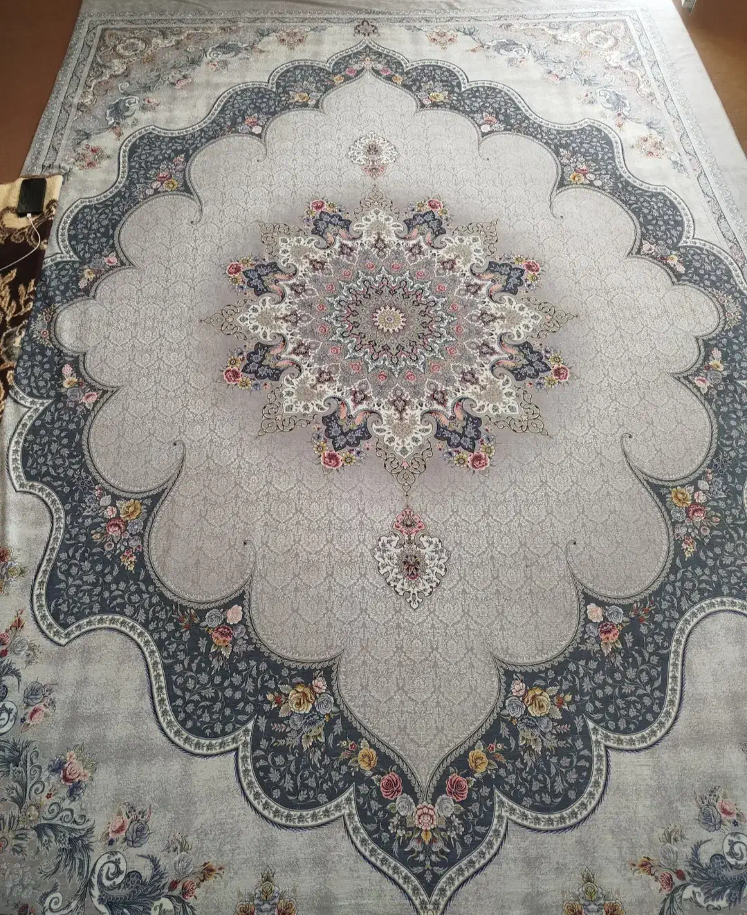 روفرشی|روفرشی|خوی, |دیوار