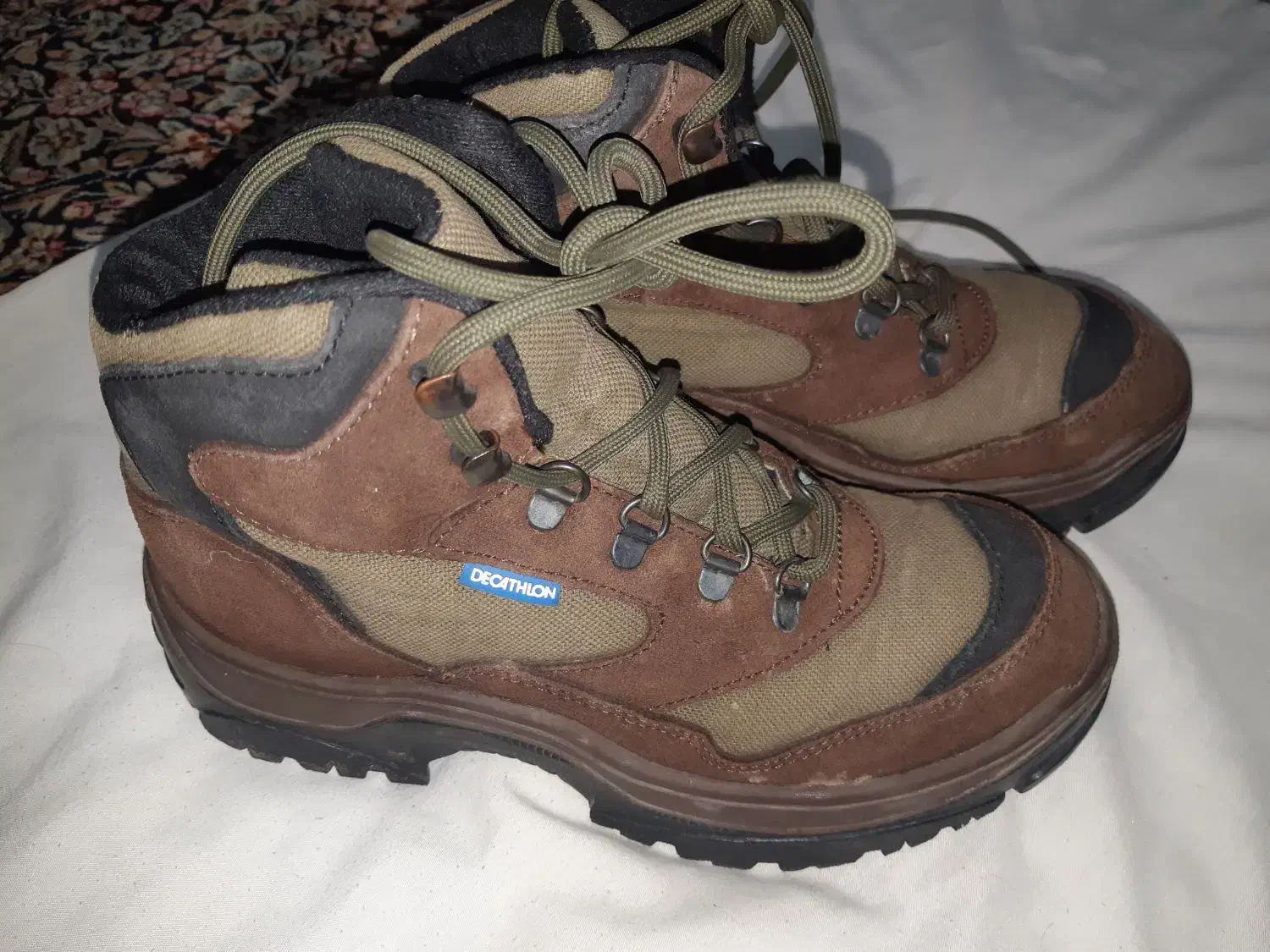 کفش دکتلون برای شیک‌پوشان|کیف، کفش، کمربند|کرمان, |دیوار