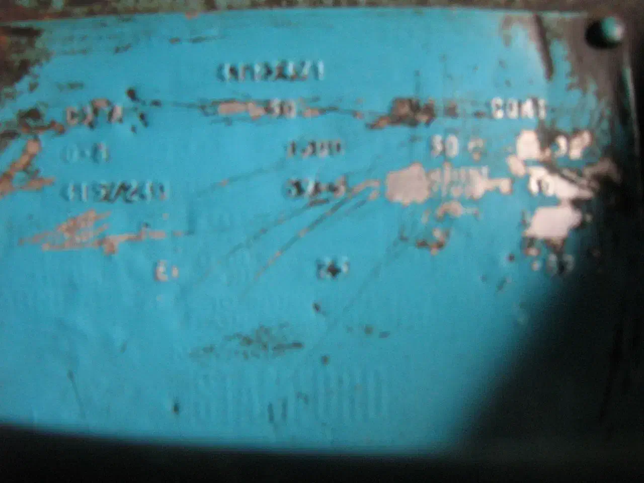 موتور برق دیزل ژنراتور بنز 911|ماشینآلات صنعتی|کرج, کوی امامیه|دیوار