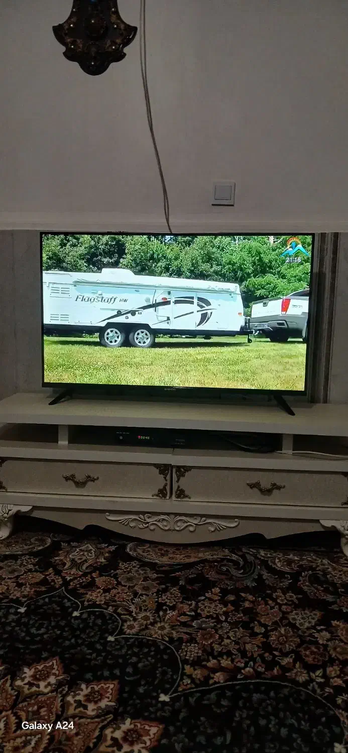 تلویزیون در حد نو|تلویزیون و پروژکتور|محمدشهر, محمدشهر|دیوار