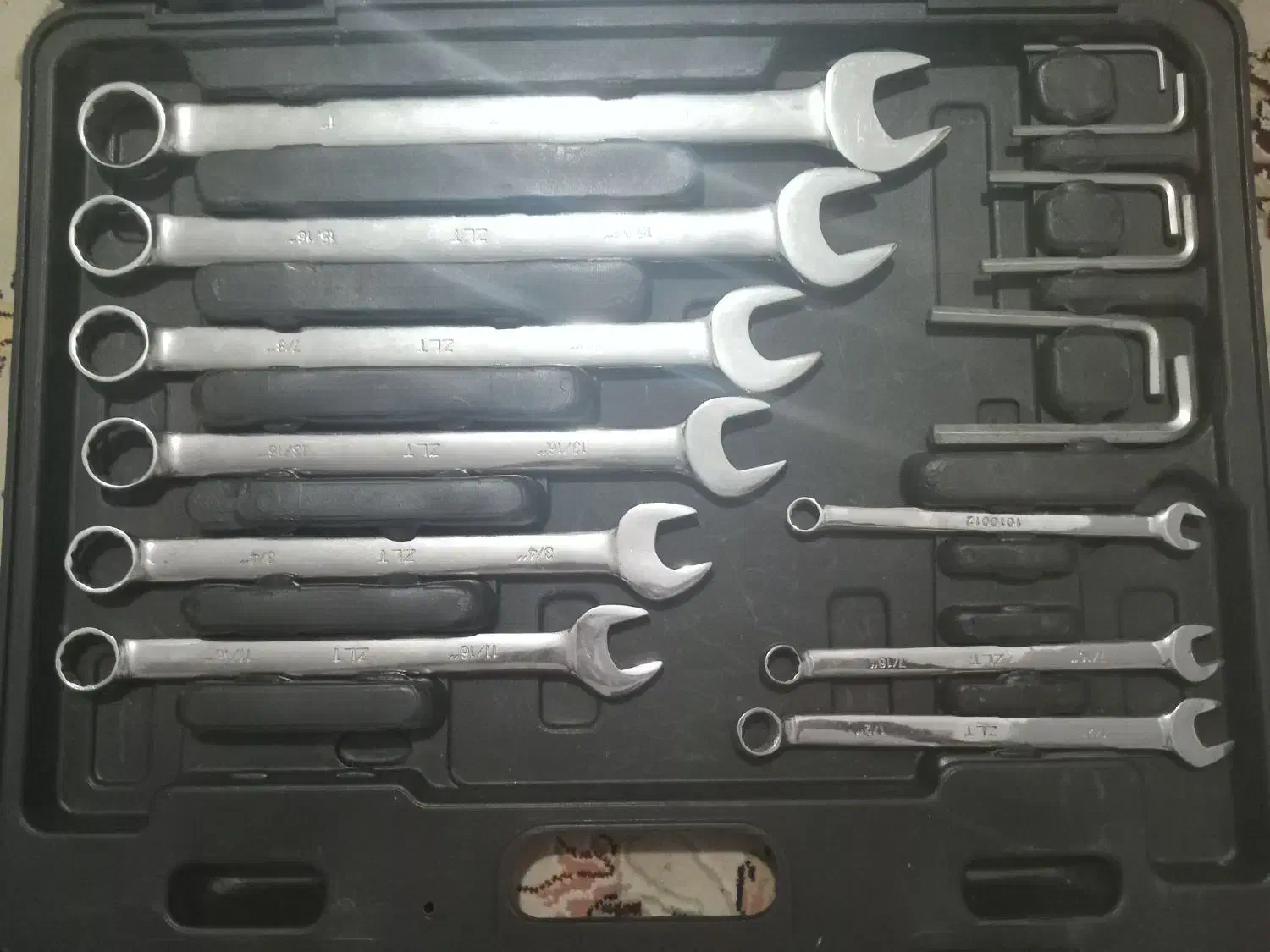 جبعه ابزار|ابزارآلات|فولادشهر, C8|دیوار