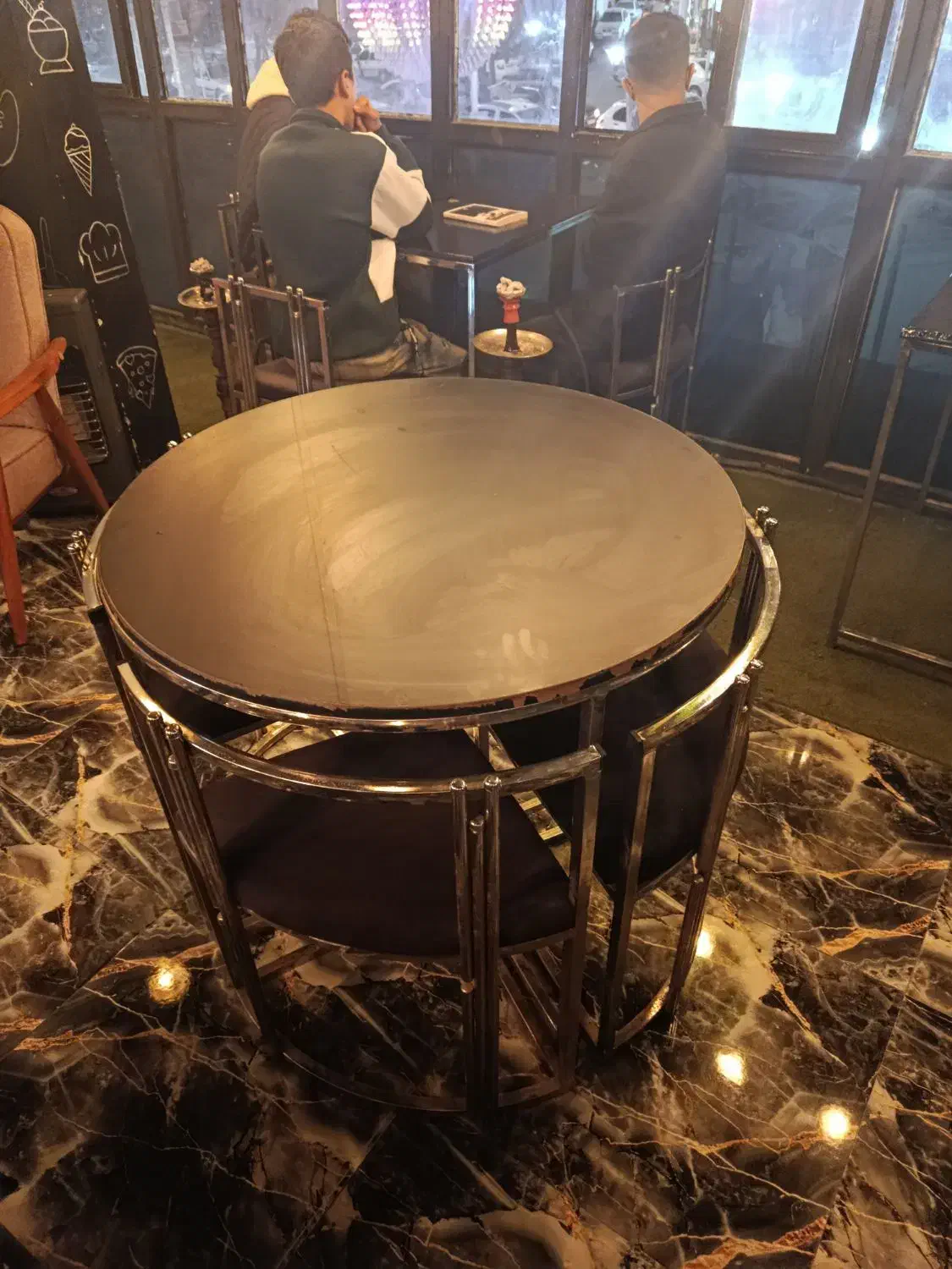 ۴دست میز ۴نفره و ۴دست میز ۲نفره|کافی‌شاپ و رستوران|ایذه, |دیوار