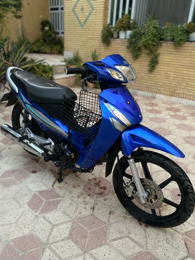 موتور glx 125|موتورسیکلت|شیراز, شهرک ولیعصر|دیوار