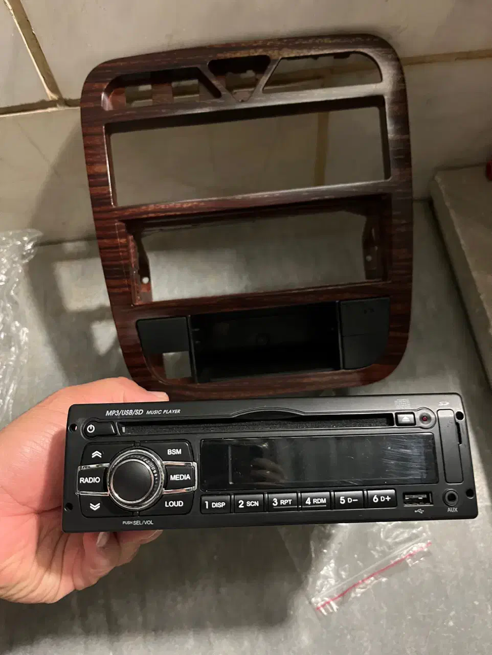 پخش فابریک سمند با فلاپ|قطعات یدکی و لوازم جانبی|همدان, |دیوار